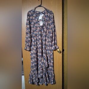 Elegant Floral Long Sleeve Dress